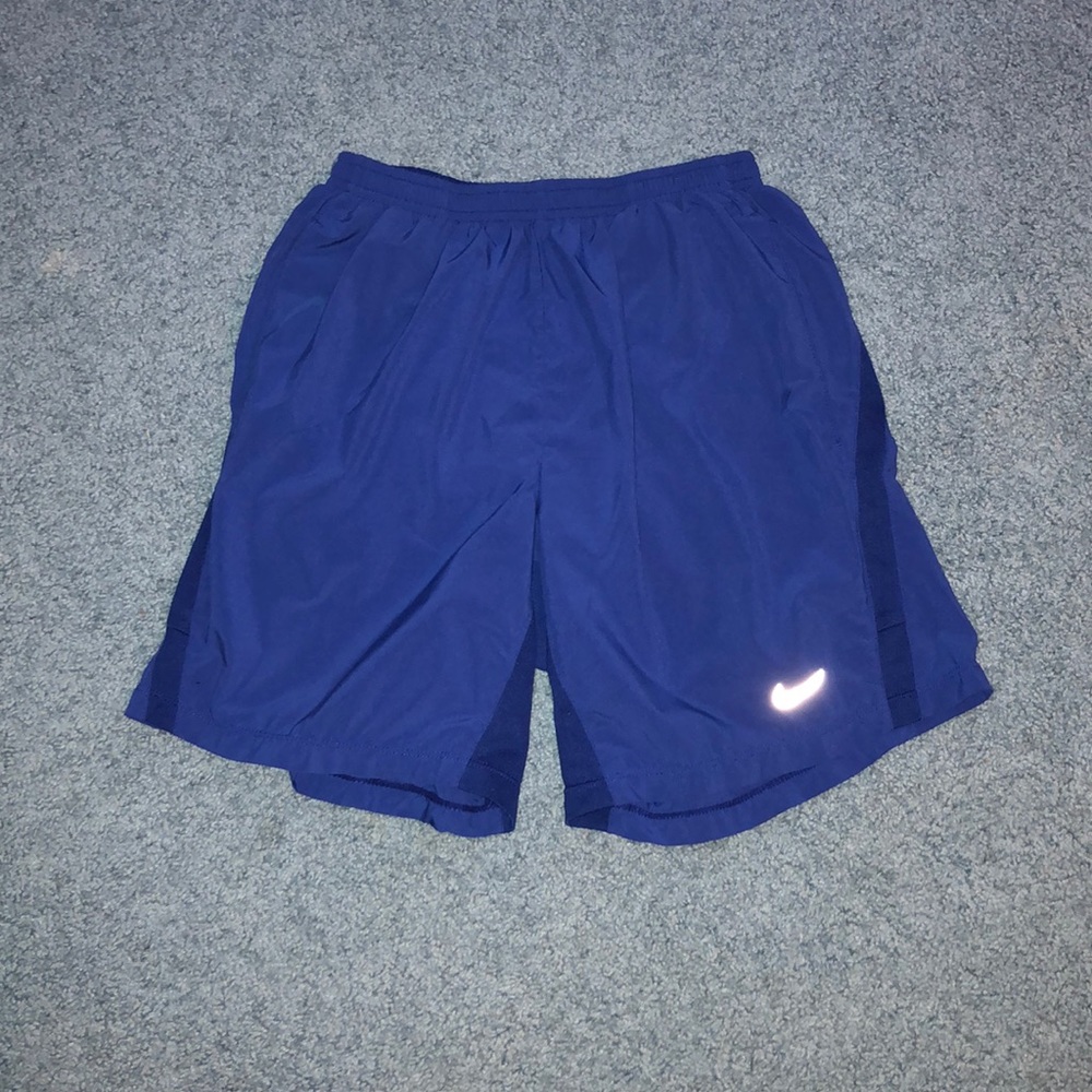 Men’s challenger running short
